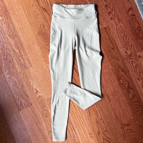 Lululemon Chase the Chill Super High-Rise Tight 28 - Picture 2 of 5